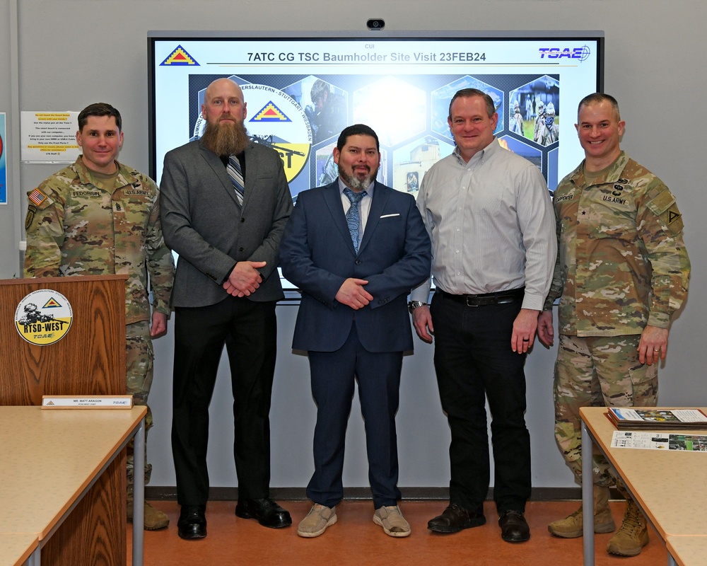 Brig. Gen. Carpenter visits Baumholder Training Facilities