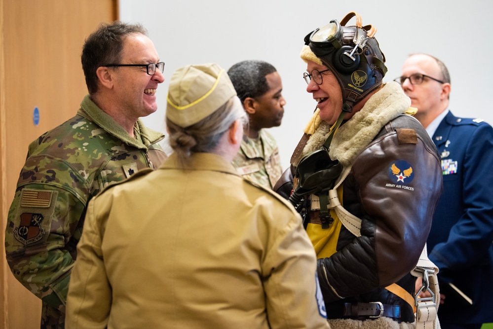 US and UK leaders honor WWII Airmen at Stanwick Lakes memorial