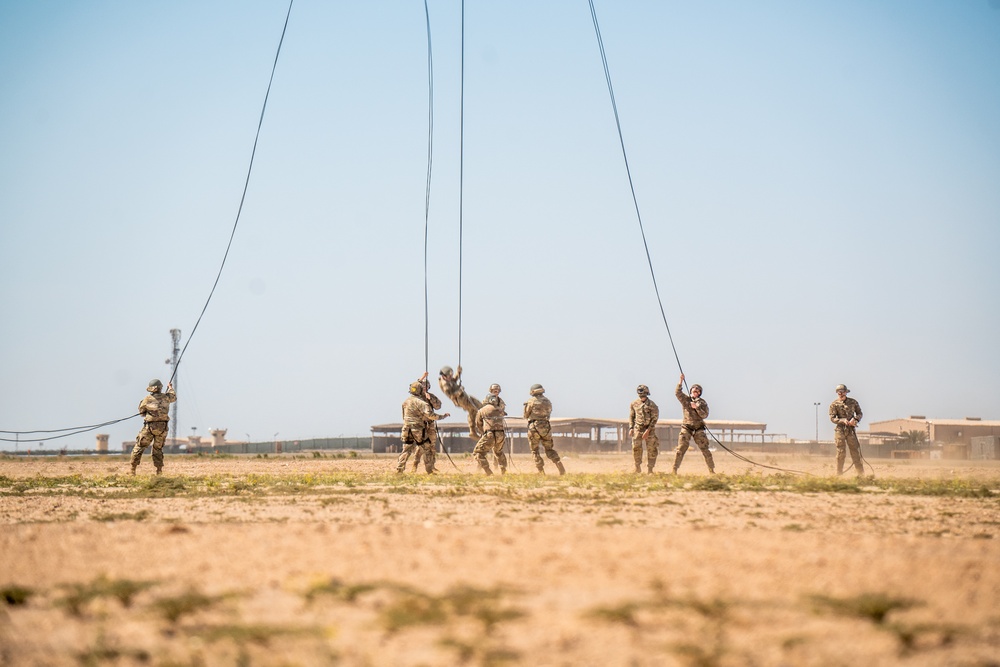 Air Assualt School UH-60 Rappels