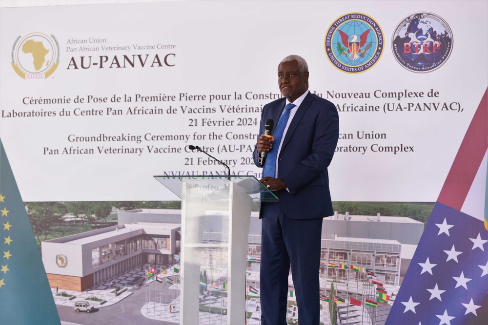 DTRA Partners Participates in Groundbreaking Ceremony for African Union Pan-African Veterinary Vaccine Center in Ethiopia