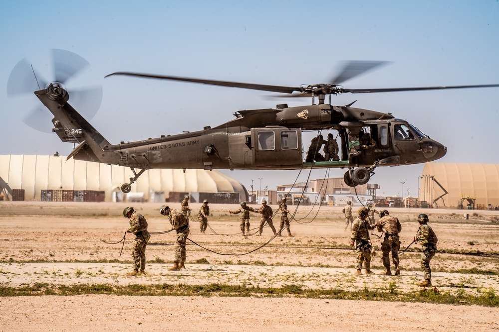 Air Assualt School UH-60 Rappels