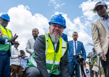 DTRA Partners Participates in Groundbreaking Ceremony for African Union Pan-African Veterinary Vaccine Center in Ethiopia