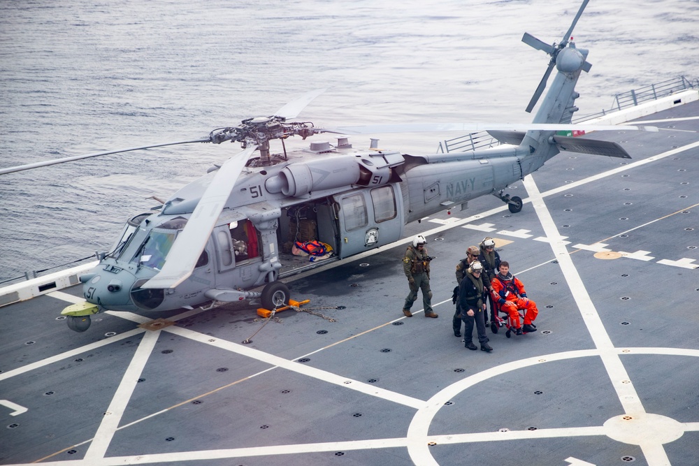 USS San Diego Sailors run medical drill with NASA astronauts while underway for NASA’s Underway Recovery Test 11