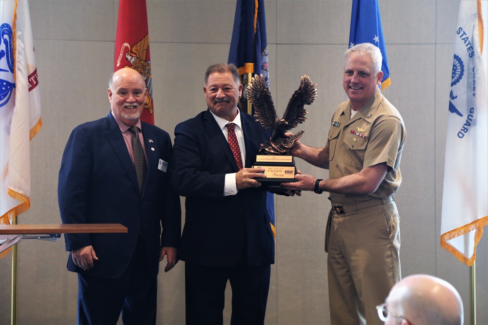 88th RD CG Speaks at Wisconsin ESGR Freedom Award Luncheon