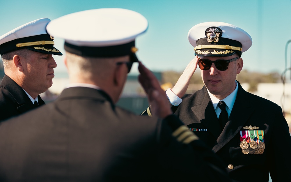 USS COOPERSTOWN (LCS 23) HOLDS CHANGE OF COMMAND