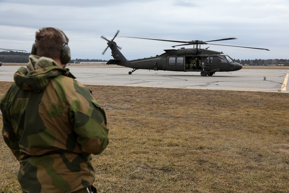 The Norwegian Home Guard Takes Aerial Tours in Blackhawk Helicopters during NOREX 51