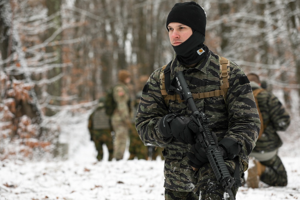 The Norwegian Home Guard Rapid Reaction Force Complete Patrol STX Lanes during NOREX 51