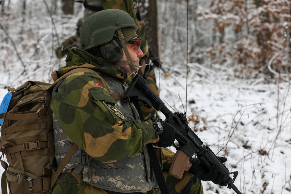 The Norwegian Home Guard Rapid Reaction Force Complete Patrol STX Lanes during NOREX 51