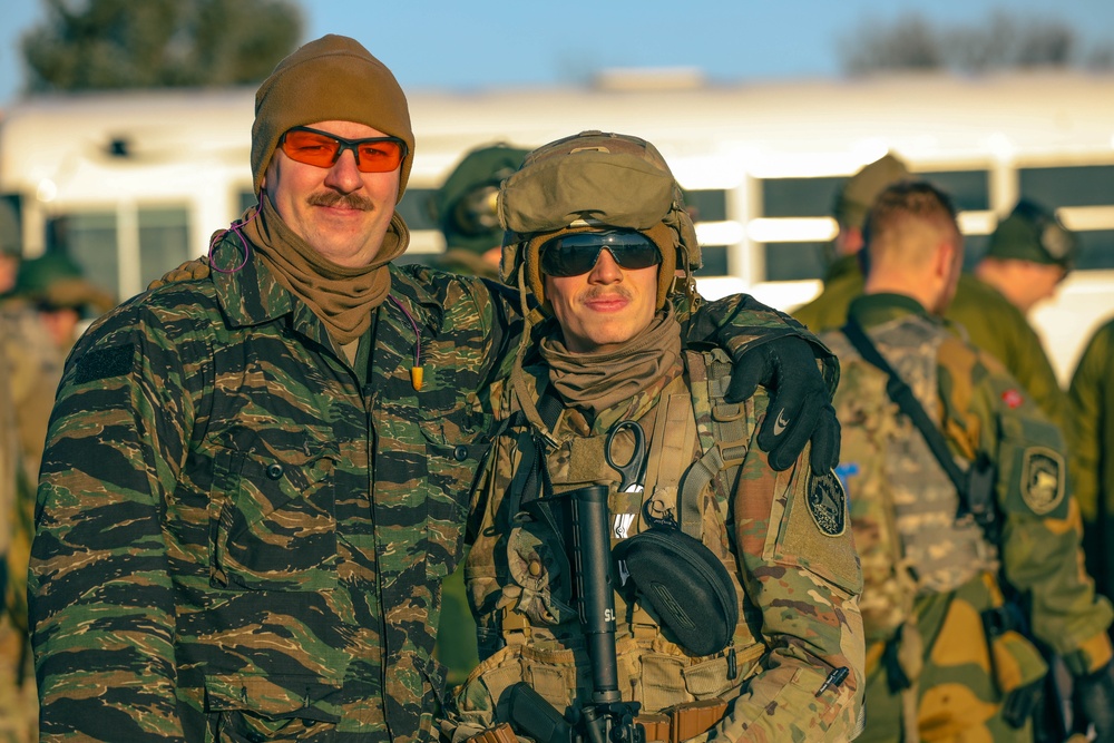 The Norwegian Home Guard Rapid Reaction Force Complete STX Lanes during NOREX 51