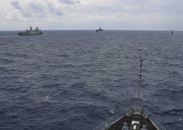 US, French Conduct Bilateral Naval Exercise in Atlantic