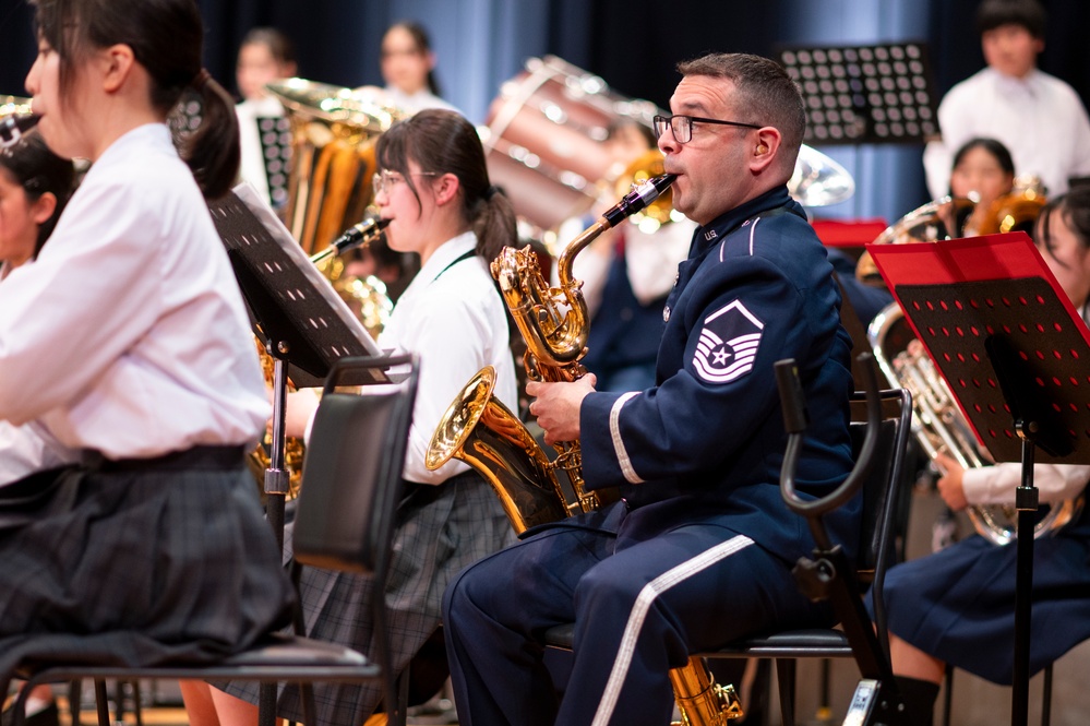 U.S.-Japan create friendship’s symphony during joint concert