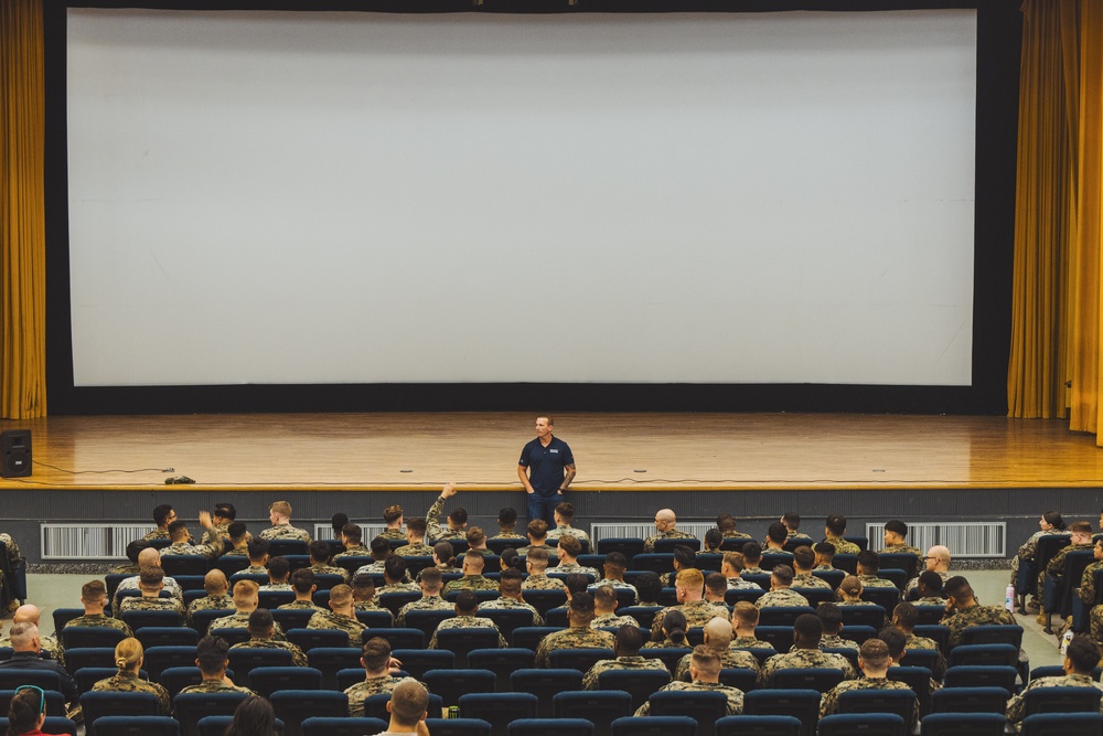 Dakota Meyer inspires Marines on Okinawa