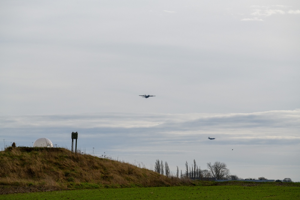 Low Cost Low Altitude Airdrops on Chièvres Drop Zone