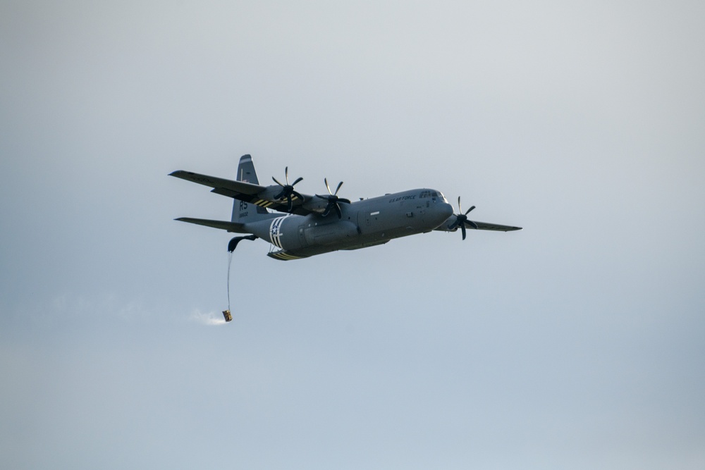 Low Cost Low Altitude Airdrops on Chièvres Drop Zone