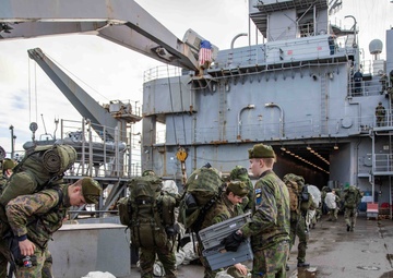 Swedish and Finnish Marines embark USS Gunston Hall to participate in Steadfast Defender 24