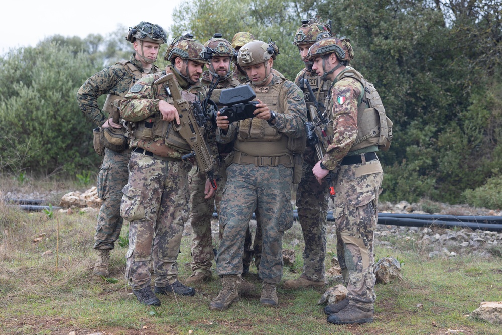 26th MEU(SOC) and Italian San Marco Brigade Marines Showcase Tactics, Equipment