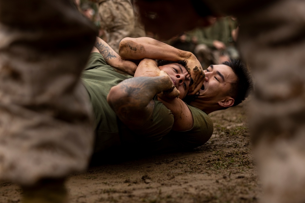 1st MAW squadrons compete in tri field meet