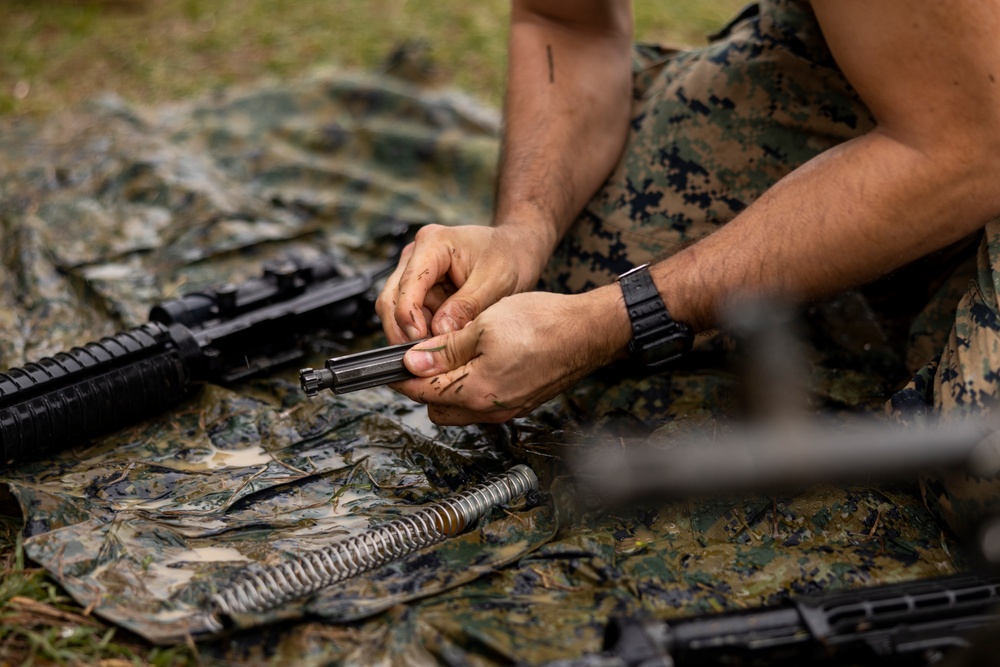 1st MAW squadrons compete in tri field meet