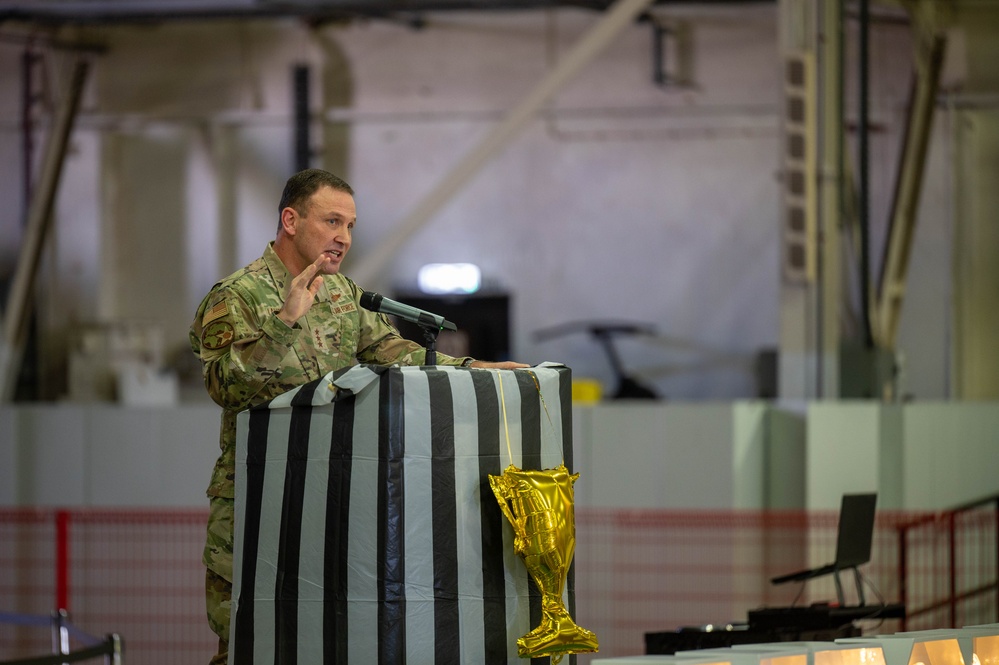 Lt. Gen. Lamontagne Visits the Liberty Wing