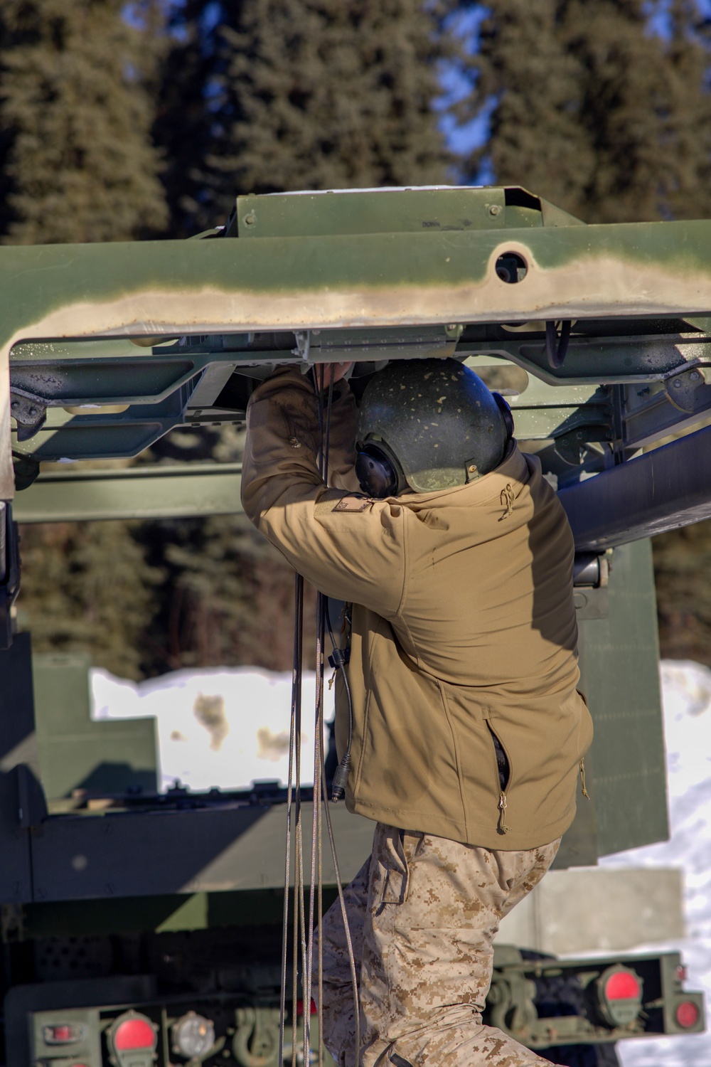 DVIDS - Images - ARCTIC EDGE 2024: Fox 2/14 Marines conduct HIMARS ...