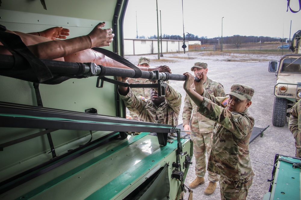 BACH Soldiers Train for Best Leader Competition