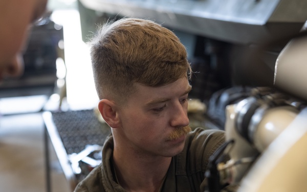 Assistant Division Commander Col Hallett visits 2d Light Armored Reconnaissance Battalion