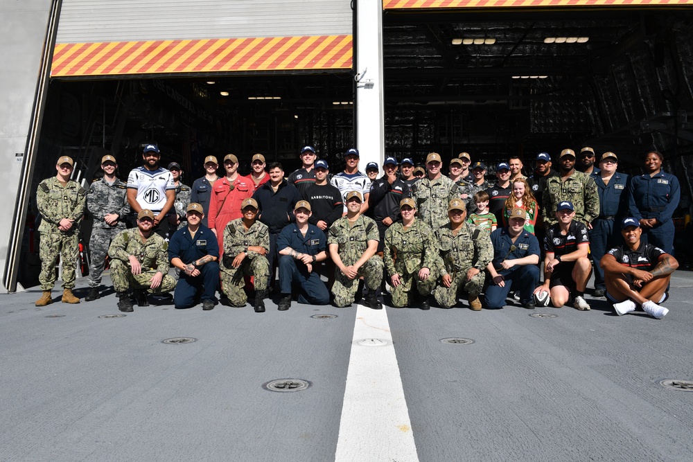 USS Canberra group photo with the South Sydney Rabbitohs