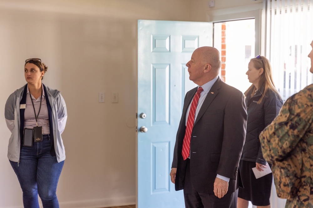 MCICOM executive director tours Laurel Bay housing