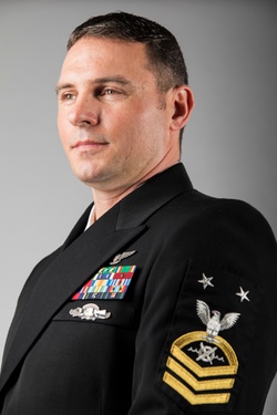 Navy Pins First Robotics Warfare Specialist [Image 4 of 6]