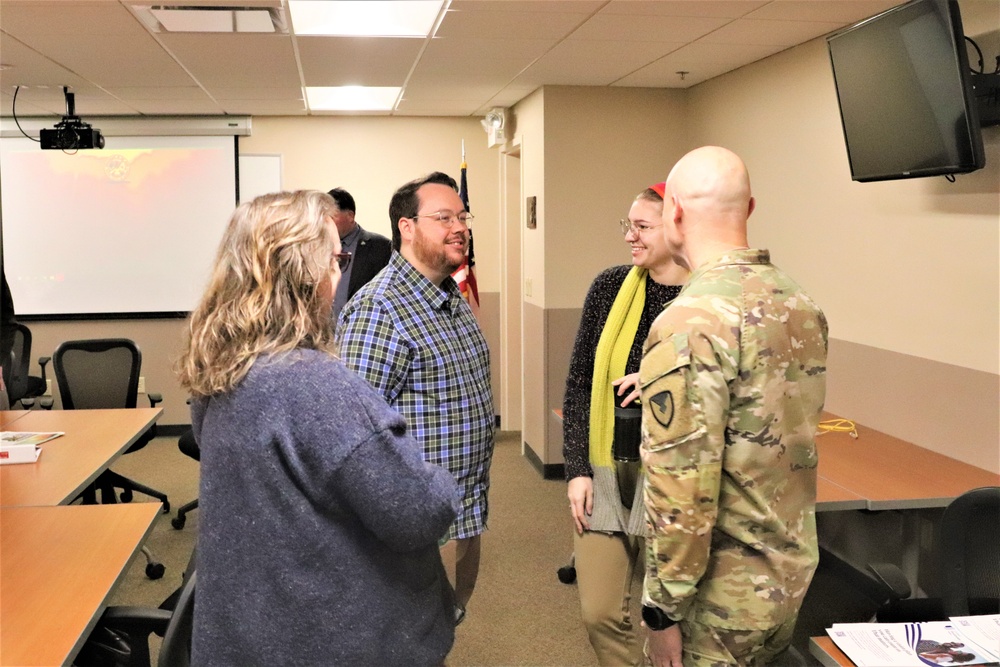 Garrison command team supports new employee onboarding process at Fort McCoy DHR