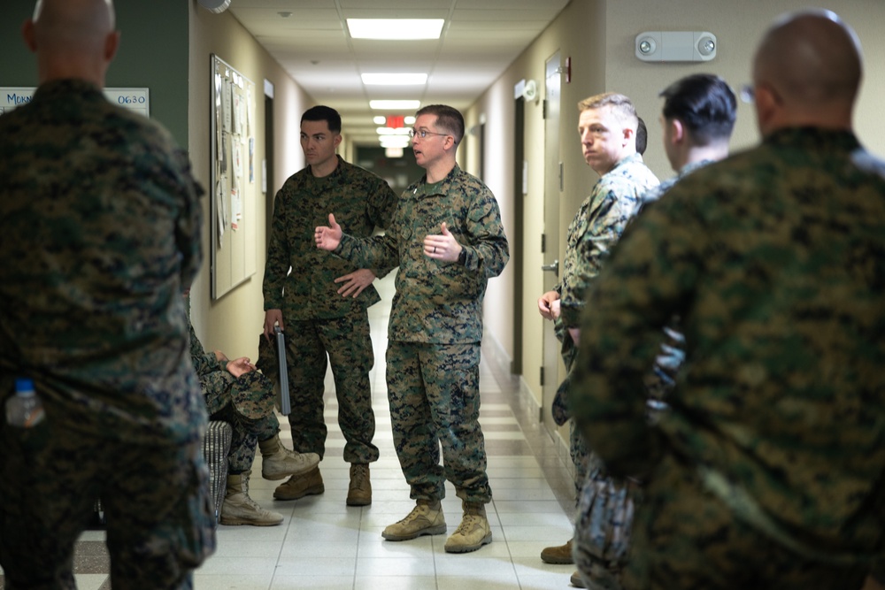 II MEF conducts barracks inspections