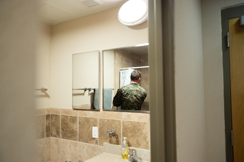 II MEF conducts barracks inspections