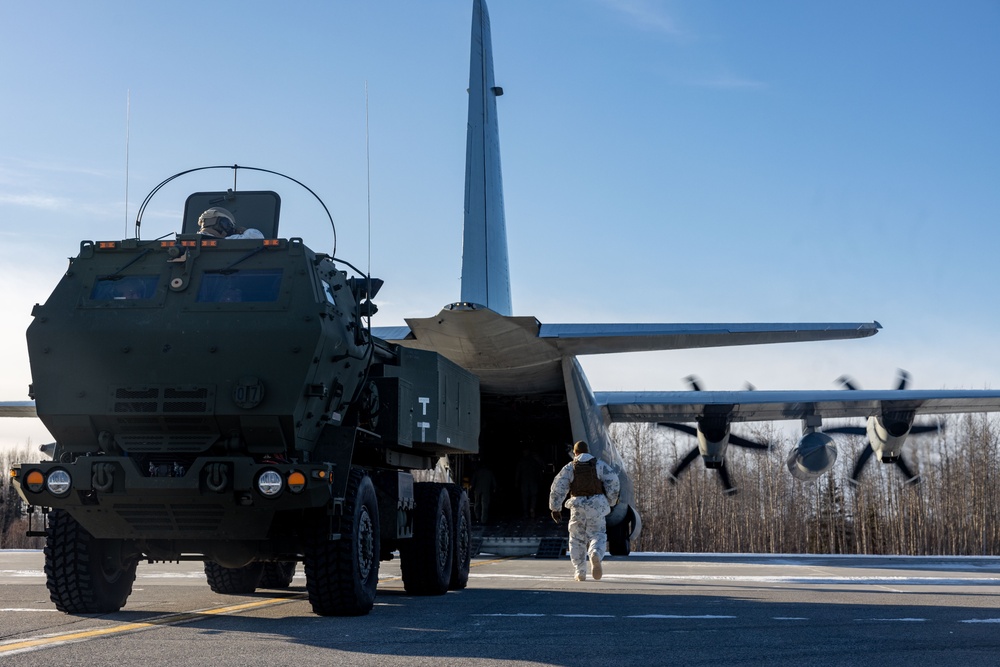 ARCTIC EDGE 2024: Fox 2/14 Marines conduct HIRAIN