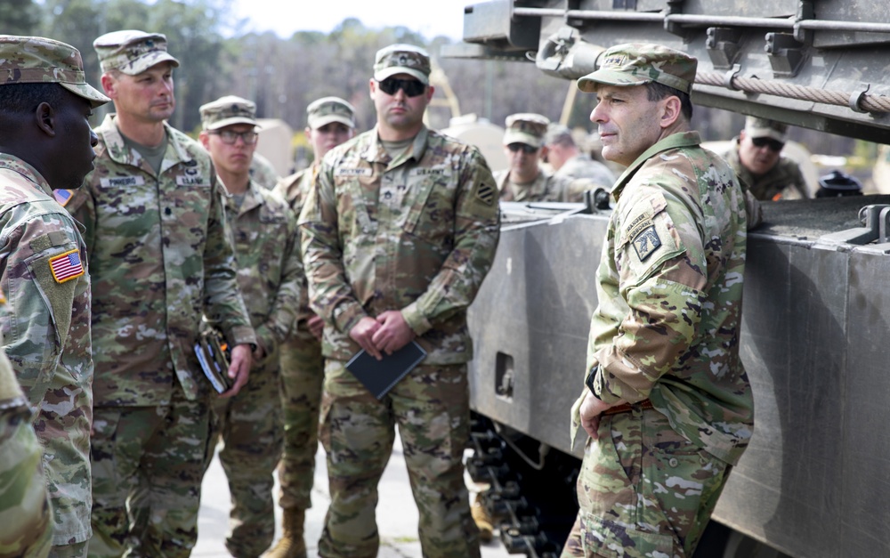 U.S. Army Lt. Gen. Chris Donahue Visits Soldiers with 1st Armored Brigade Combat Team