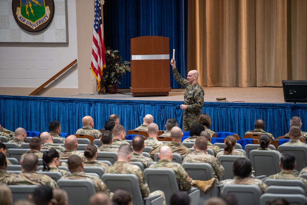 SEAC speaks at CMSgt Orientation Course