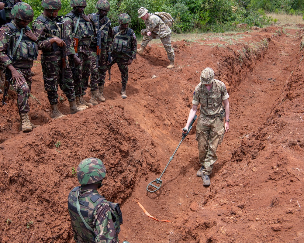 Kenya Defence Forces soldiers conduct counter improvised explosive device training