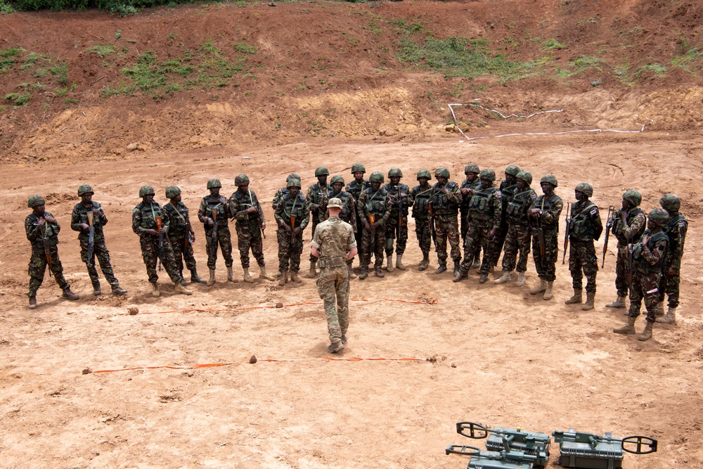 Kenya Defence Forces soldiers conduct counter improvised explosive device training