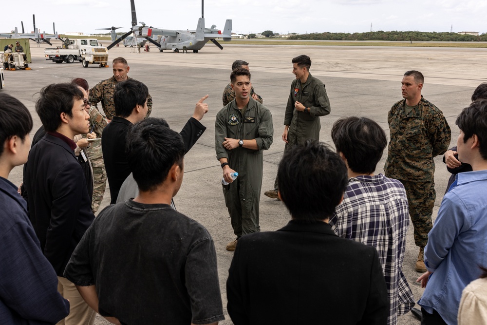 University of Tokyo college students visit MCAS Futenma