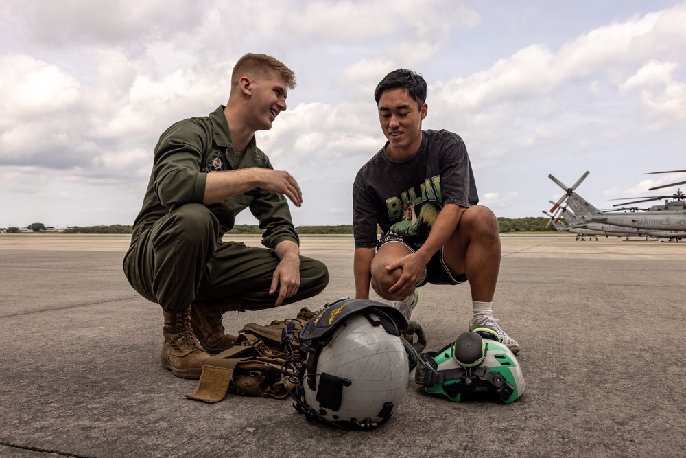 University of Tokyo college students visit MCAS Futenma