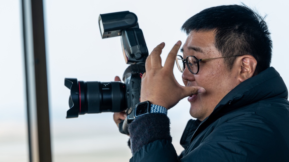 Republic of Korea Defense Daily reporters visit Kunsan AB