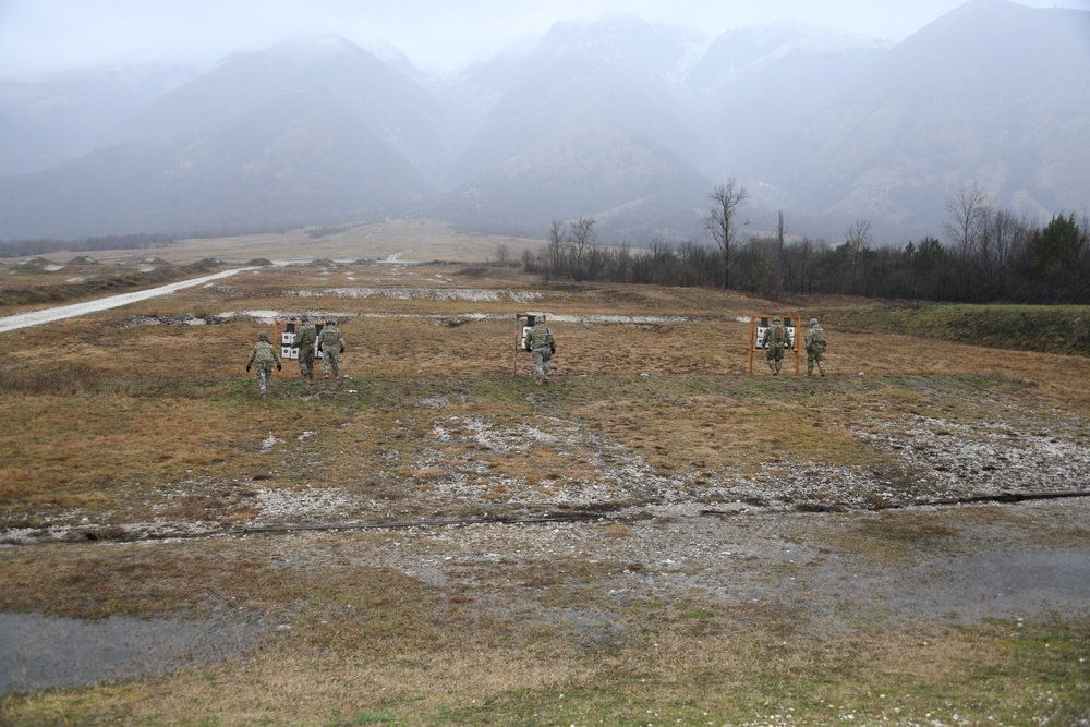 207th Military Intelligence Brigade, Live fire Training 27 February Cao Malnisio