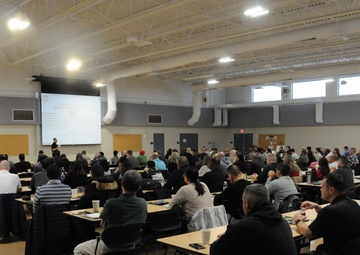 Army Reserve sminars help retirees plan future