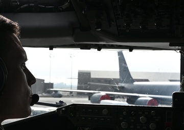 The 92nd Operations Group trains Airmen on Real-Time Information in Cockpit system