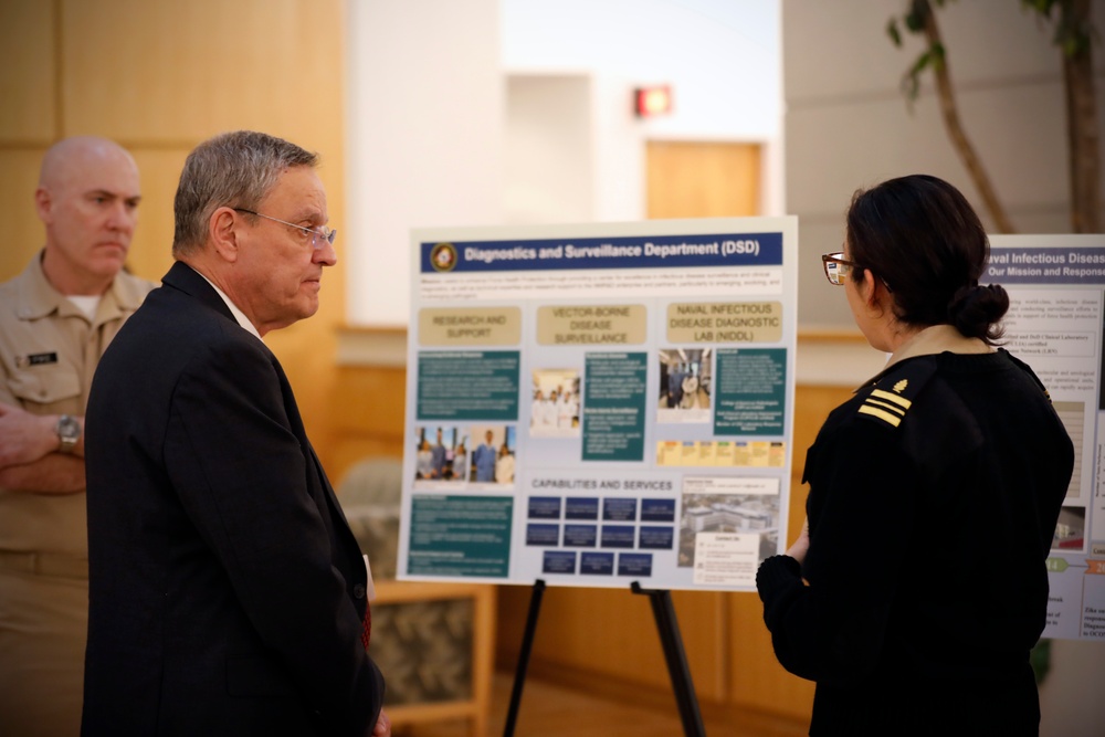 Assistant Secretary of Defense for Health Affairs Visits Naval Medical Research Command