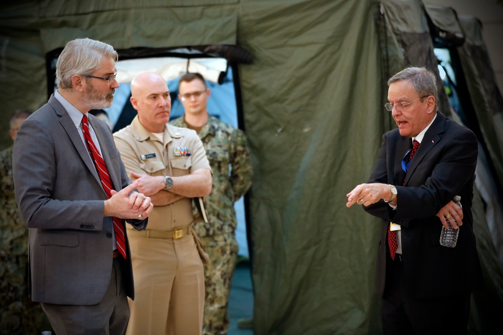 Assistant Secretary of Defense for Health Affairs Visits Naval Medical Research Command