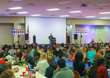 City of Gatesville honors Soldiers at 16th Annual Military Appreciation Fish Fry