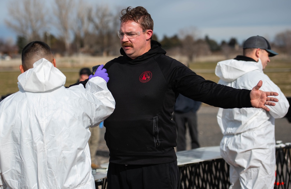 Guardsmen Train Alongside Three Rural Idaho Fire Departments