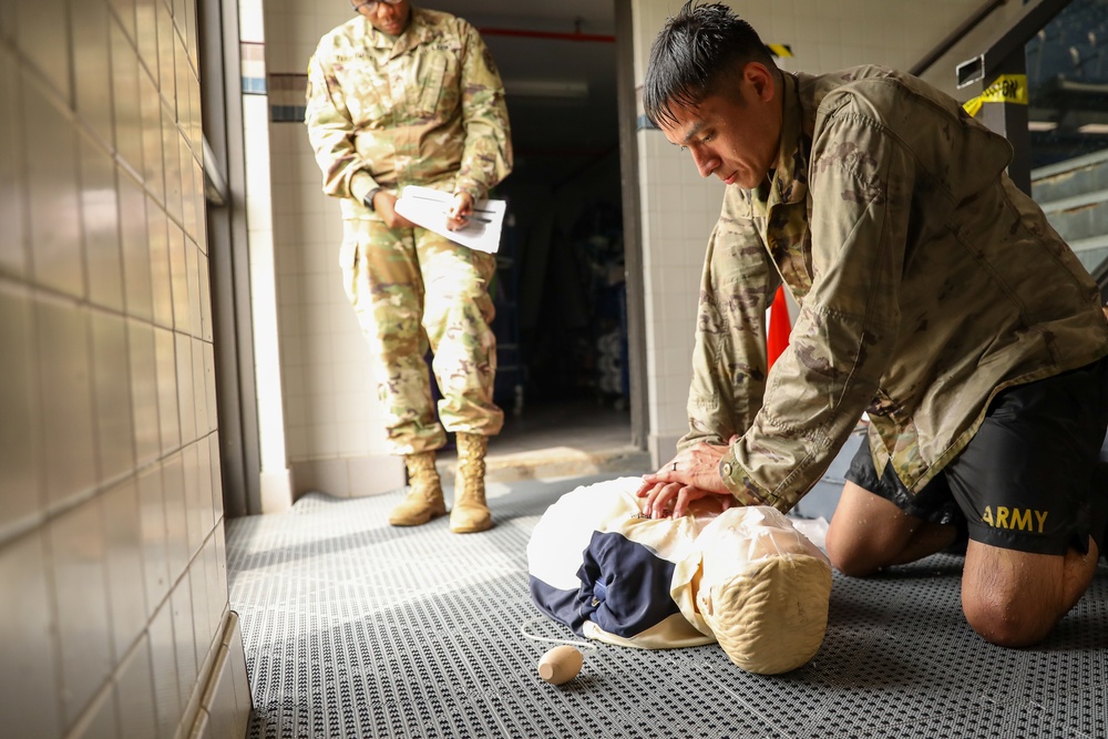 Soldiers with the Medical Readiness Battalion compete for a chance to go to the Medical Readiness Command, West: Best Leader Competition