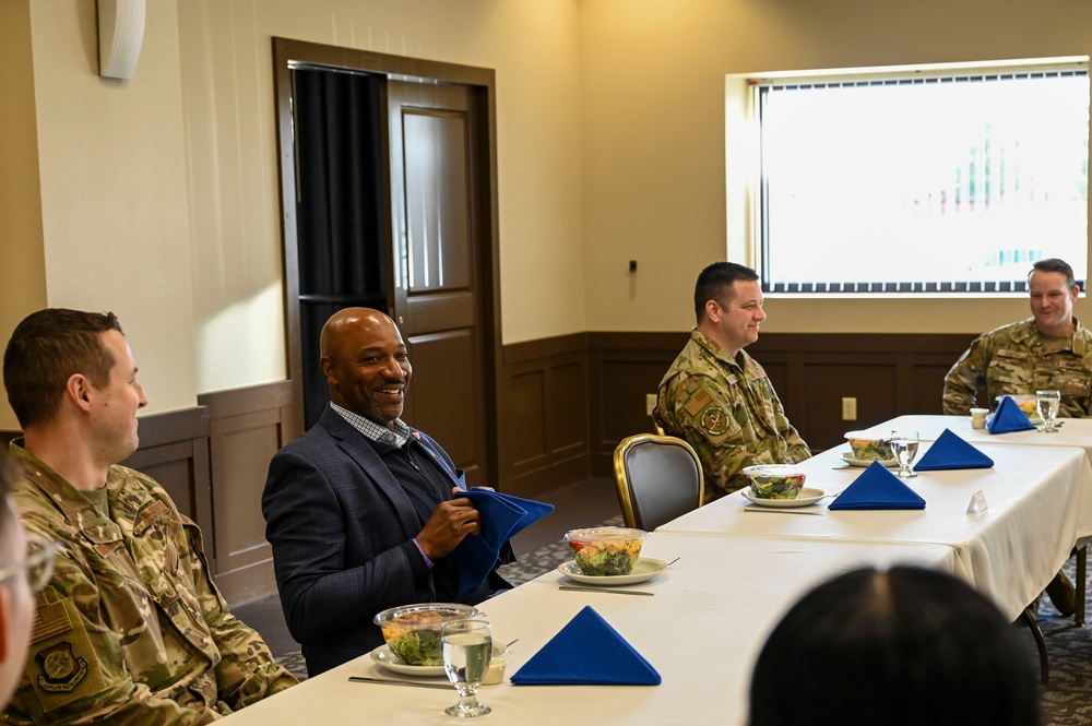 Retired Chief Master Sgt. of the Air Force Kaleth O. Wright Visits Team Fairchild