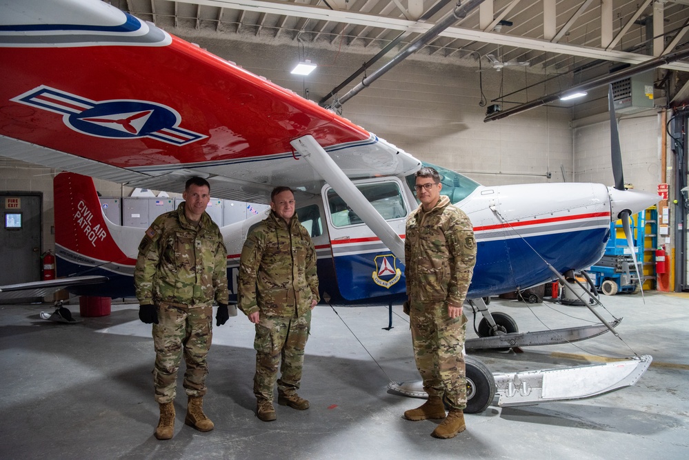 Alaska Command leadership attends Civil Air Patrol brief